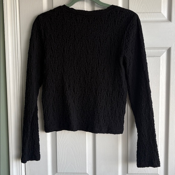 GAP Black Textured Crewneck Long Sleeve Top - Picture 3 of 4